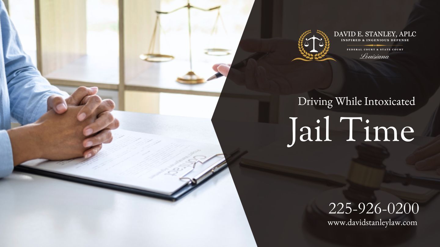 A lawyer and client engaged in a discussion to prevent the latter from going to prison.