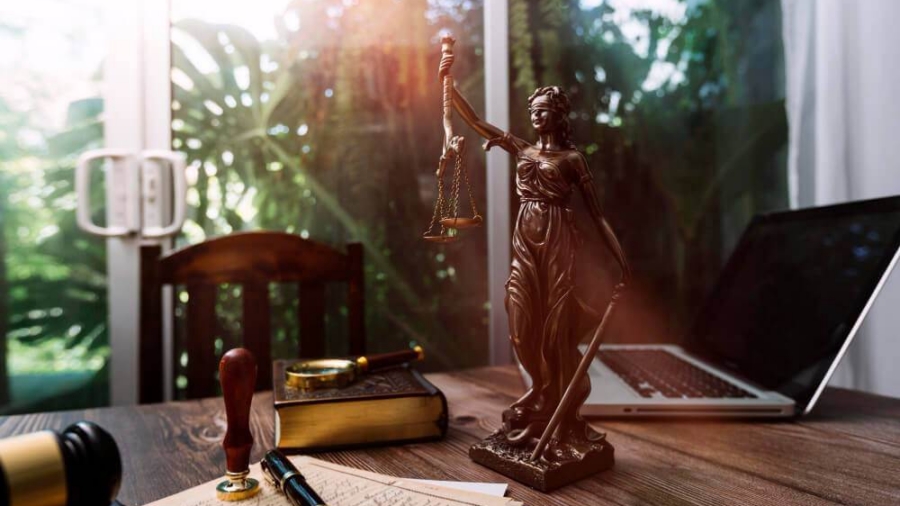davis-stanley-criminal-defense-lawyer (1)